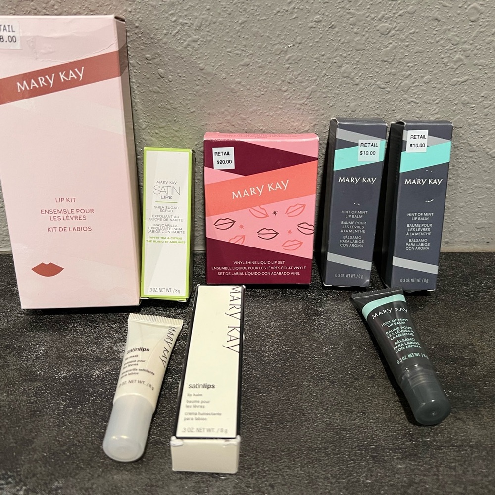 NIB Mary Kay Lip Care 8 piece Bundle #4